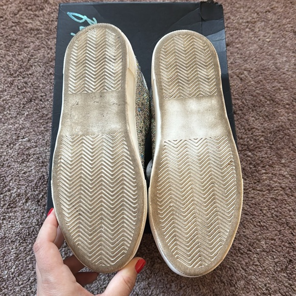 Betsy Johnson Sidny sneakers - Picture 4 of 5